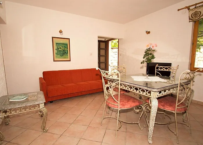 Casa vacanze 2 Bis 4 P By Interhome Funtana
