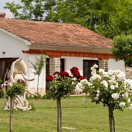 Casa vacanze 2 Bis 4 P By Interhome Funtana